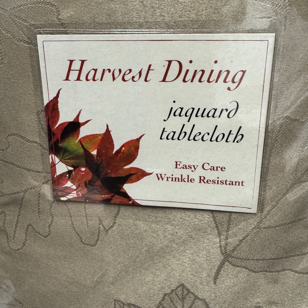 Jacquard Tablecloth - taupe/cream 70 round
